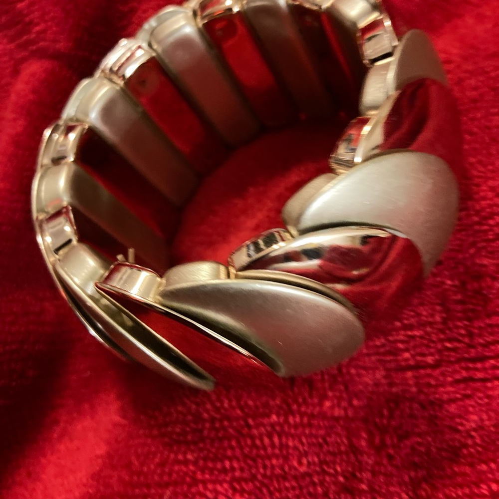 CUFF BRACELET, SHINY GOLDTONE + BRUSHED SILVERTONE